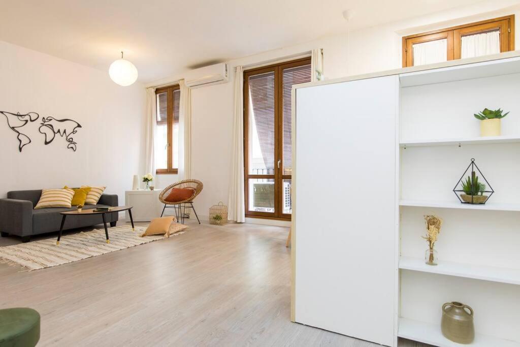 Moderno Apartamento En Casco Historico + Desayuno! Saragossa Zewnętrze zdjęcie
